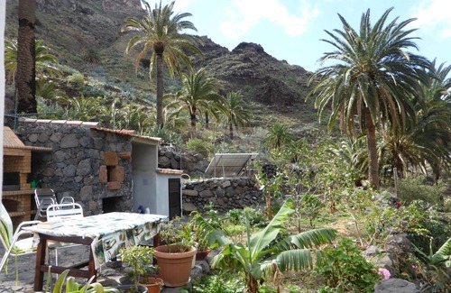Valle Gran Rey Cottage | Casita de Chele - Small house for two people with a lot of nature and Wifi!