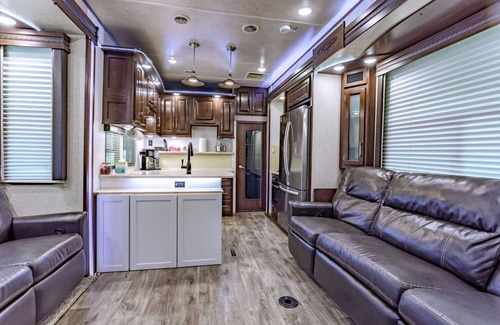 Woodway House | Casita Del Rosas - RV