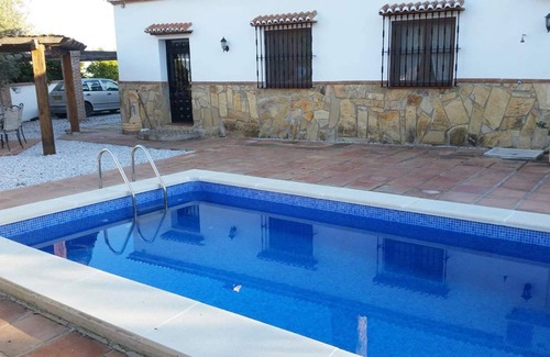 Cutar Apartment | Casita Gloria- Studio Apartment near Lake Vinuela with private hot tub