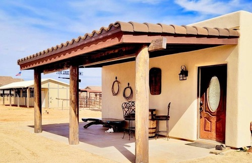Rio Verde Foothills House | Casita & Horse Stalls -1 block to Tonto Nat'l Forest