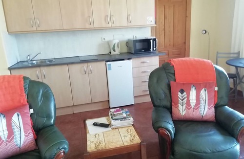 Tabernas Ski Chalet | Casita in the peace and quiet in the Tabernas Desert. Enjoy the views.