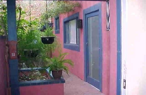 Peter Howell Apartment | Casita Kino .ahhhh