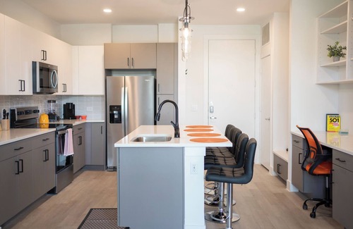 Milwood Apartment | Casita Longhorn - Near Q2, Domain + Pool Access