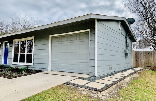 Vance Jackson House | Casita @ Maywood