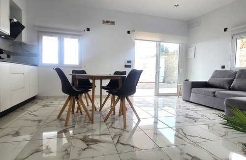 Chimiche House | Casita Mercy semi-detached house on a quiet finca in the south of Tenerife