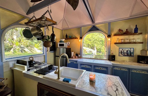 St. Thomas Cabin | Casita Orquidea Vanda Suite