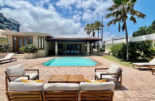 Isla Verde Villa | Casita Playa - Oceanfront Luxury Villa in San Juan
