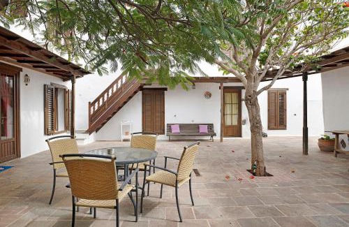 Los Valles House | Casita Tahona