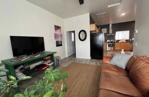 Camp Verde House | Casita Verde, Close to it All!