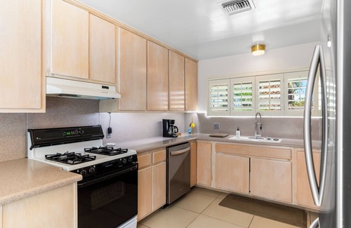 Warm Sands House | Casitas Del Monte - Vibrant Palm Springs Oasis