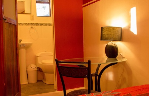 Urubamba Bed & Breakfast | Casitas del Valle in the town of Pacacalle Urubamba