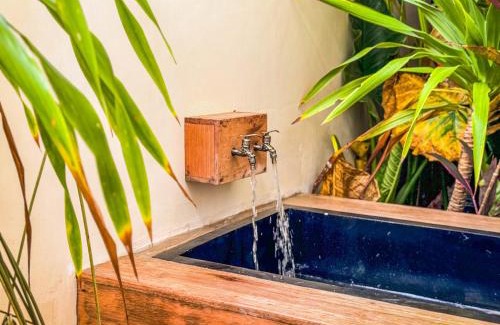 Catangnan House | Casitas Santa Fe
