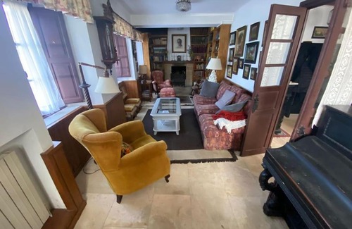 Cadavedo House | Casona Las Tuyas