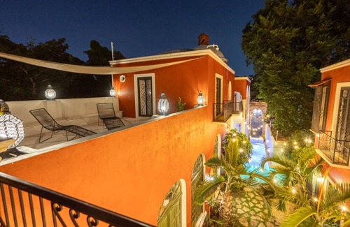 Centro House | Casona Sirenas, a family home in historical Merida