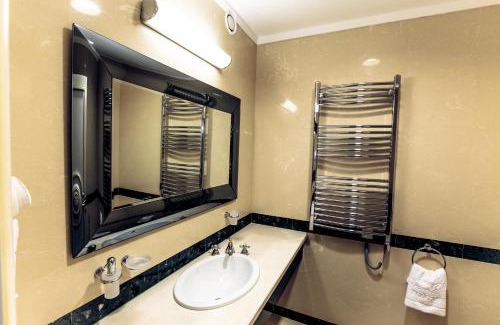 Aktau Hotel | Caspian Riviera Grand Palace Hotel
