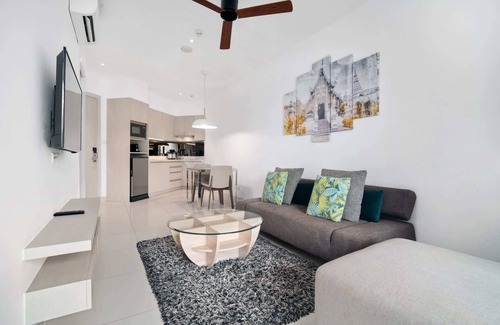 Bang Tao Condo | Cassia Residences 1BR A1 Lake side Ground Floor