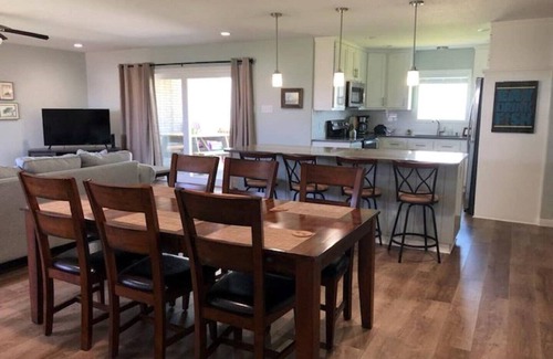 Rockport House | Cast Away on Copano Bay!