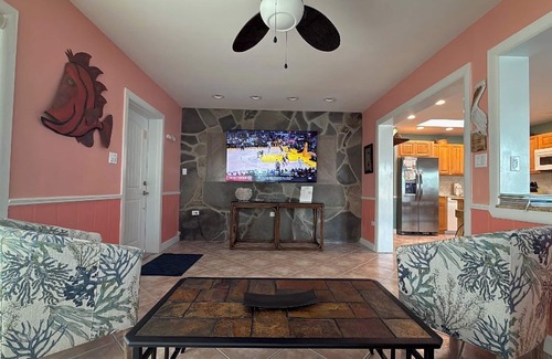 Little Venice House | Castaway 2/2 w/50` Ft. Dock on the Atlantic