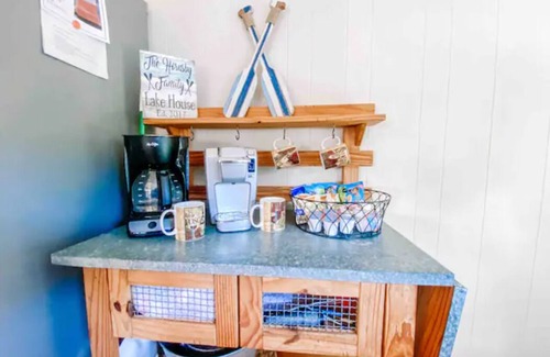 Eclectic Cottage | Castaway Cottage