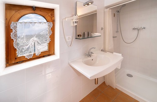 Sierre Bed & Breakfast | Castel de Daval