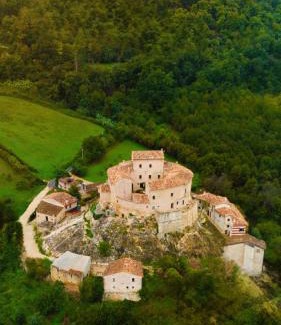Acquasanta Terme House | Castel Di Luco