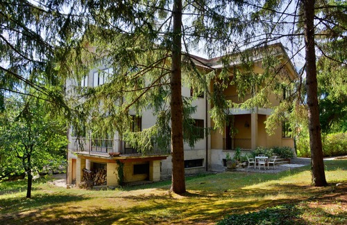 Castel di Sangro Villa | Castel di Sangro Villa with park in the heart of the city