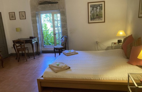 Saint-Quentin-la-Poterie Other | Castelnau Nature et Sports, 5 bedrooms for 11.