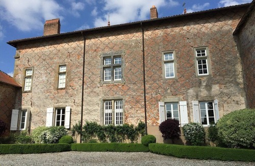 Azoudange House | Castel of Romécourt, the forest accomodation