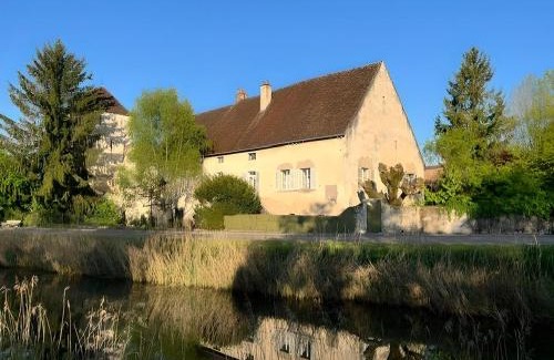 Rochefort-sur-Nenon Bed & Breakfast | Castel Rochefort sur Nenon Jura