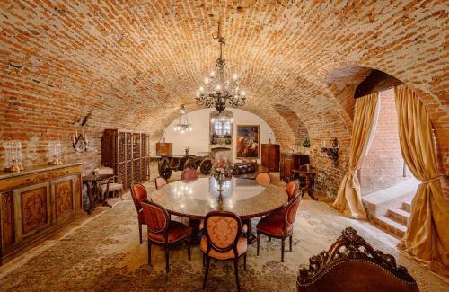 Casalborgone Hotel | Castello di Casalborgone, Luxury Italian Castle Hotel