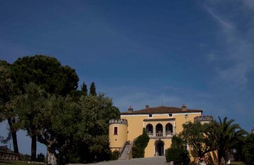 Altomonte House | Castello di Serragiumenta