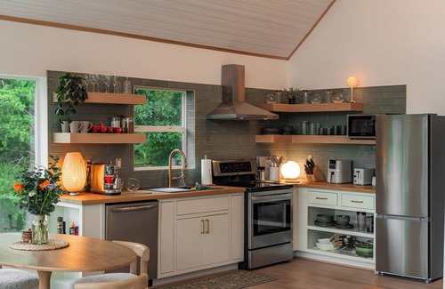 Arvonia Cabin | Castello Segreto -Charming 2-bedroom cabin-
