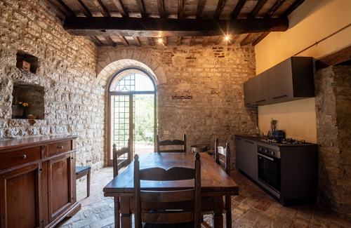 Umbertide Hotel | Castello Valenzino