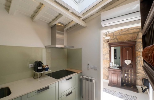 Lindoso House | Castelo Gerês | Exquisite Eco-Cottage - jacuzzi