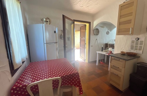 Sant'Elmo Villa | CASTIADAS Sant'Elmo STONE VILLA ON THE SEA WITH LARGE GARDEN
