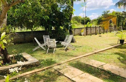 Puttalam Hotel | Castile inn