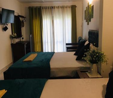 Puttalam House | Castile inn