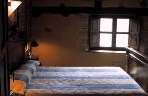 Santa Maria de Nava Cottage | Castilleria House for 8 people