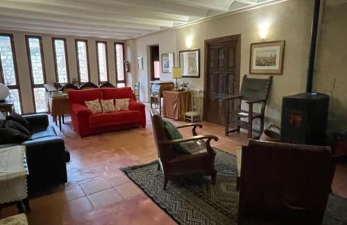 Grisel House | Castillo de Grisel