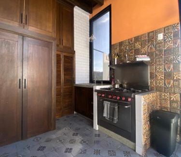 Guanajuato Apartment | Castillo De La Santa Cruz