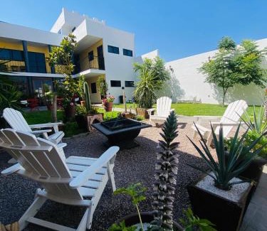 Guanajuato Apartment | Castillo De La Santa Cruz