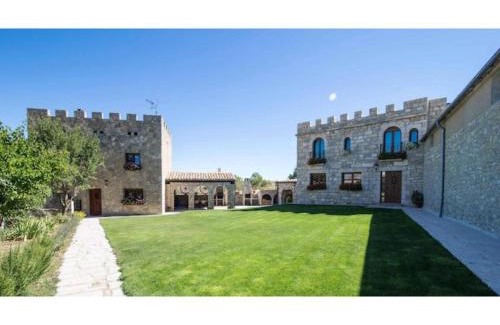 Sasamon House | Castillo Goyito