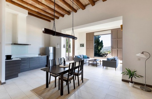 La Torre de Claramunt Apartment | Castle Apartment for 5 people with terrace