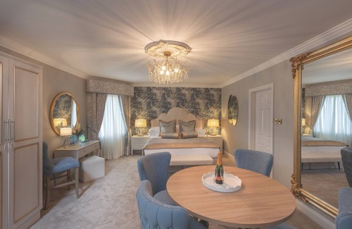 Trim Hotel | Castle Arch Hotel