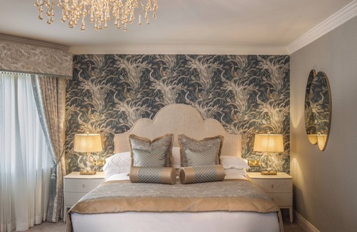 Trim Hotel | Castle Arch Hotel