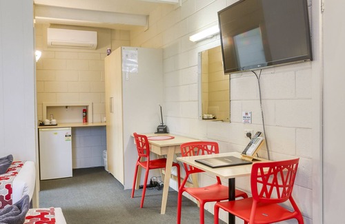 Euroa Bed & Breakfast | Castle Creek Motel