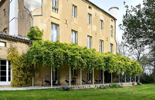 Pech-Luna House | Castle 'Domaine De Fajac La Selve' with Mountain View, Wi-Fi and Air Conditioning