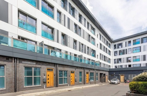 Redhill Apartment | Castle Haven Apartment, Redhill