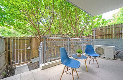 Castle Hill Apartment | Castle HIll Sweet Modern 3BR Apt with 2 Parking