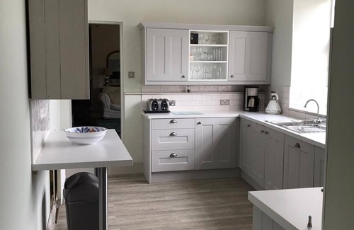 Denbigh Bed & Breakfast | Castle House B&B